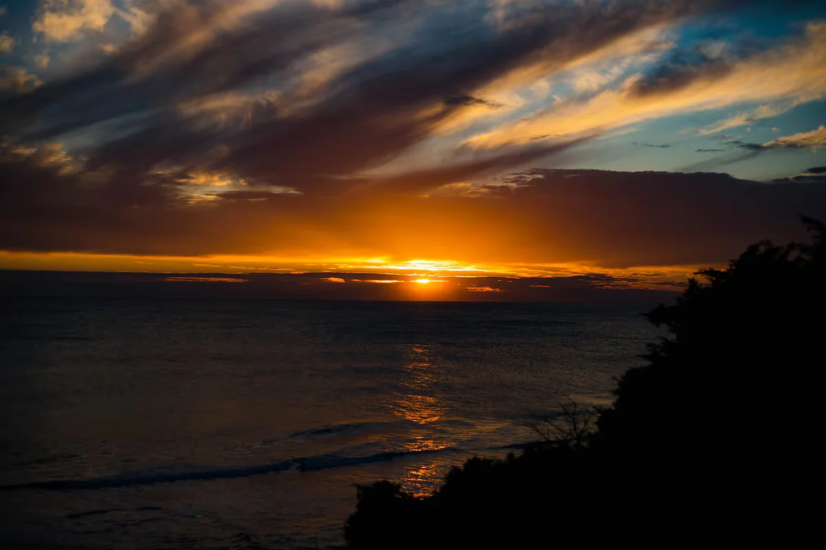 atardecer-playa-roche-conil-cadiz-puesta-de-sol